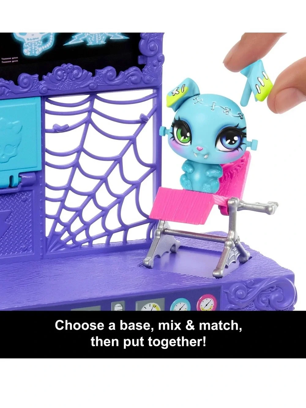 Monster High Frankie Stein Make A Monster Pet Doll Playset 30+ Accessories *NEW*